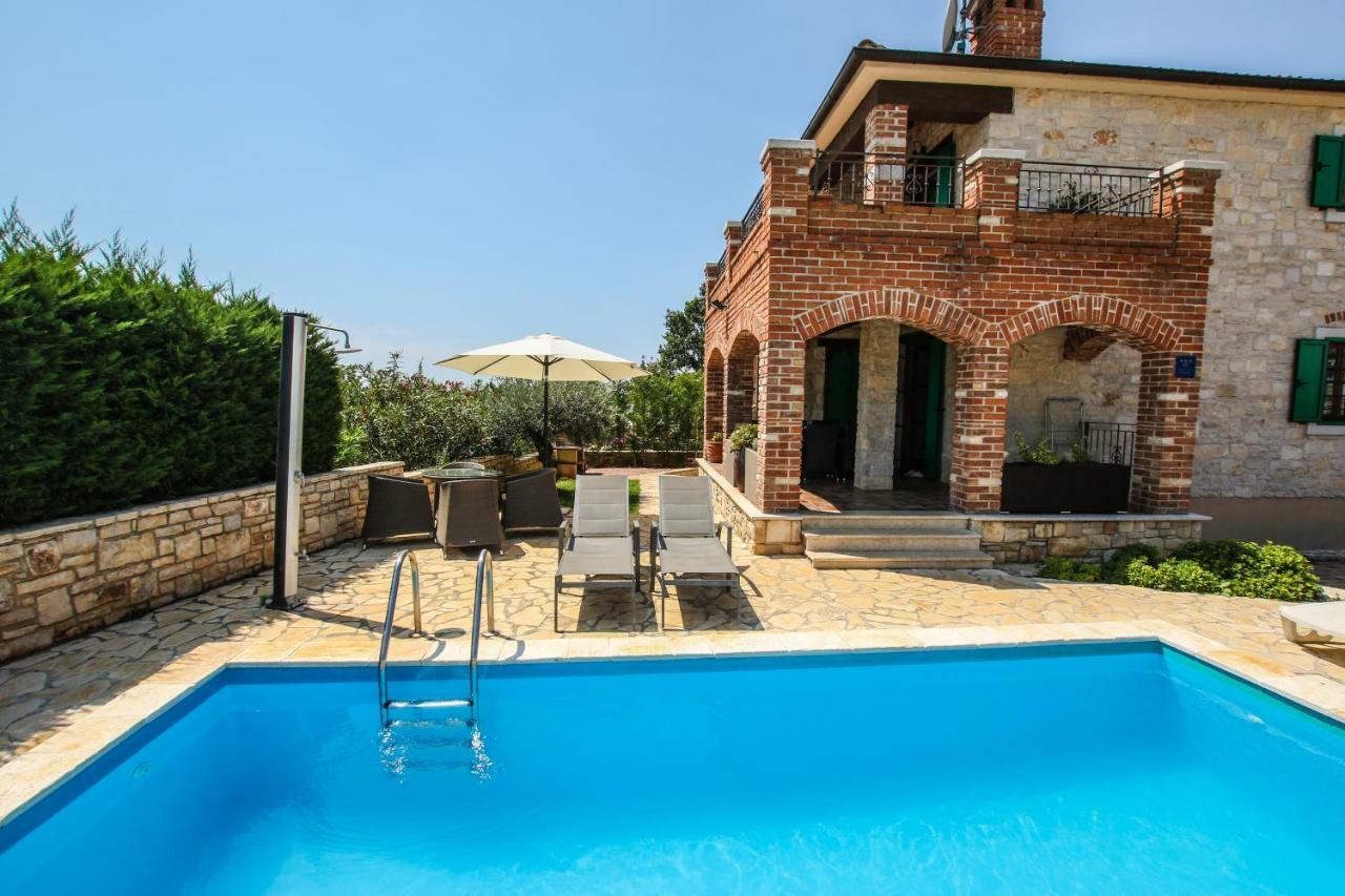Villa Istriana Jakob With Pool Tar-Vabriga Ngoại thất bức ảnh
