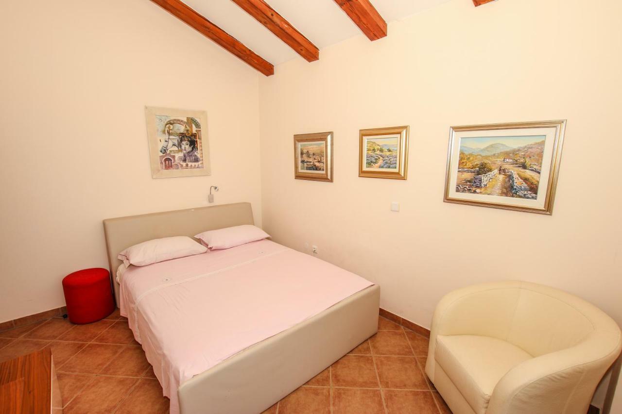 Villa Istriana Jakob With Pool Tar-Vabriga Ngoại thất bức ảnh