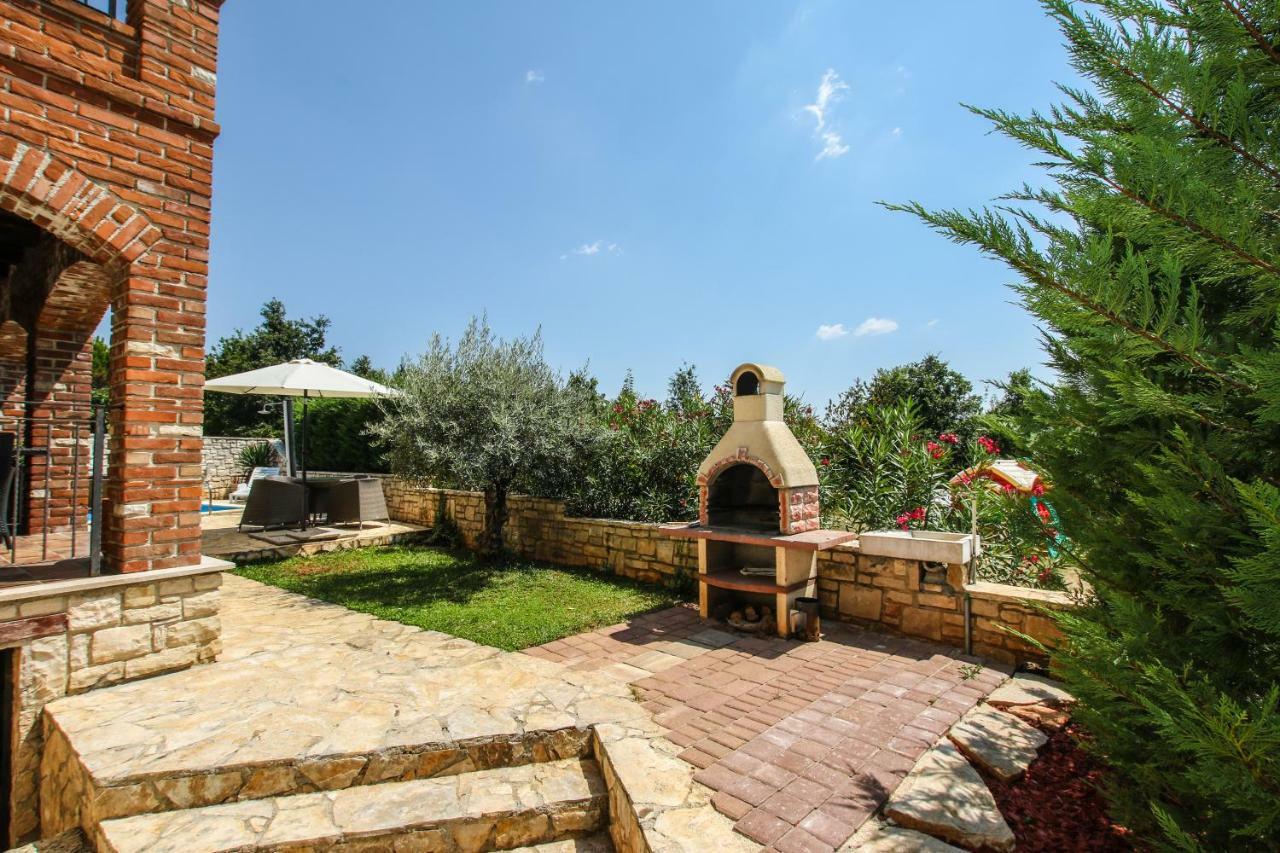 Villa Istriana Jakob With Pool Tar-Vabriga Ngoại thất bức ảnh